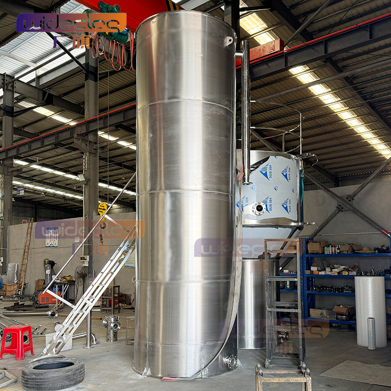 廣旗牌10噸每小時(shí)旅游景區(qū)供水凈水設(shè)備 全不銹鋼一體化凈水設(shè)備